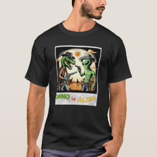 Dino UFO Selfie: Dino vsエイリアン(Man T-shirt) #05 Tシャツ
