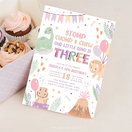 Dinosaur 3rd Birthday Invitations Girl. Cute Baby 招待状