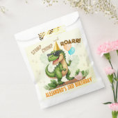 Dinosaur Birthday - Stomp Chomp Roar T-Rex Birthda フェイバーバッグ (封をした状態)