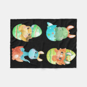 Dinosaurs Hatch Out Of Easter Eggs  フリースブランケット (正面(横))