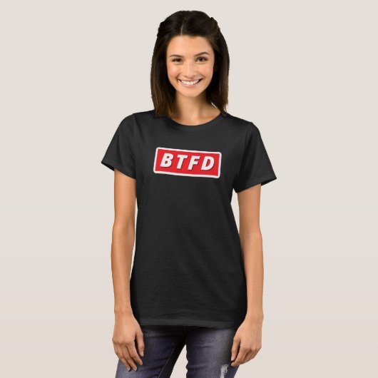 Dip Bitcoin BTFD NFT 買 Cryptocurrencyの暗号化 Tシャツ (正面フル)