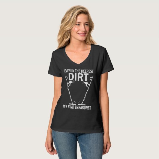 Dirt Fishing Treasure Detecting Metal Detector_2 Tシャツ (正面フル)