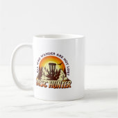 Disc Hunter All Who Wander Are Not Lost Funny Disc コーヒーマグカップ (左)