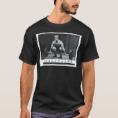 DISCIPLINE - 「重量挙げやる気を起こさせる」 Tシャツ (正面)