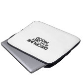 Discipline Is My Only Mood Minimalist  ラップトップスリーブ (正面下部)