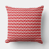 Discover the Impact of Red Zigzag Pattern クッション (正面)
