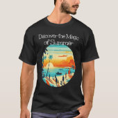 Discover the Magic of Sea and Sunset with Friends Tシャツ (正面)