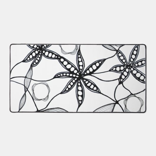 Diseño de flores abstractas en blanco y negro デスクマット (正面)