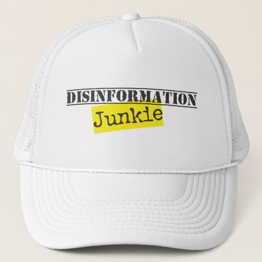 Disinformation Junkie キャップ (正面)