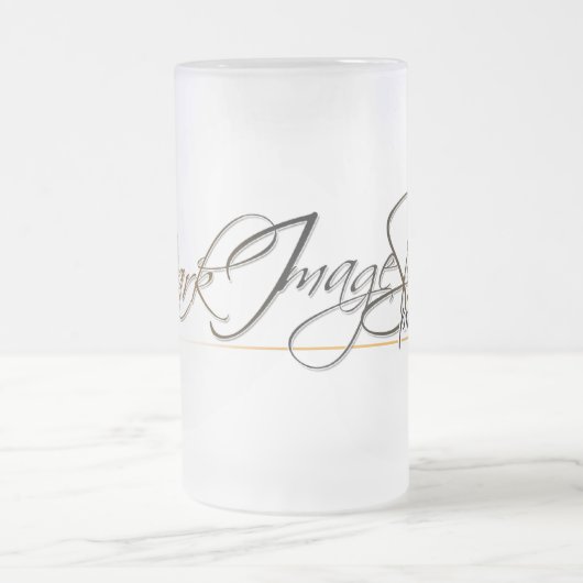 DISPによって曇らされるマグ フロストグラスビールジョッキ (中央)