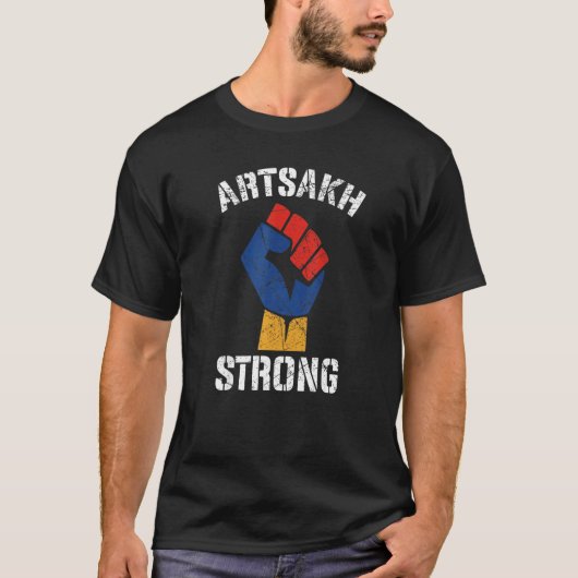 Distressed Artsakh Strong Artsakh is Armenia  Arme Tシャツ (正面)