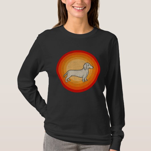 Distressed Dachshund Dog  Retro Style Tシャツ (正面)