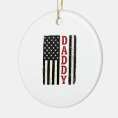Distressed Daddy American Flag Shirt Design_1 セラミックオーナメント (左)