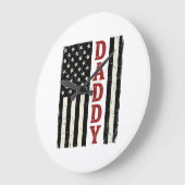 Distressed Daddy American Flag Shirt Design_1 ラージ壁時計 (傾斜)