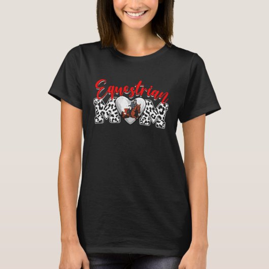 Distressed Equestrian Heart Equestrian Mom Mother  Tシャツ (正面)