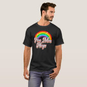 Distressed Free Mom Hugs Rainbow Heart LGBT Gay Pr Tシャツ (正面フル)
