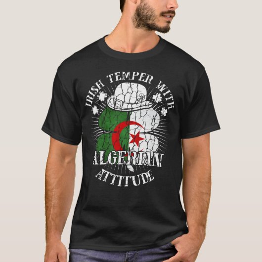 Distressed Irish Algerian Attitude Patriotic Shamr Tシャツ (正面)