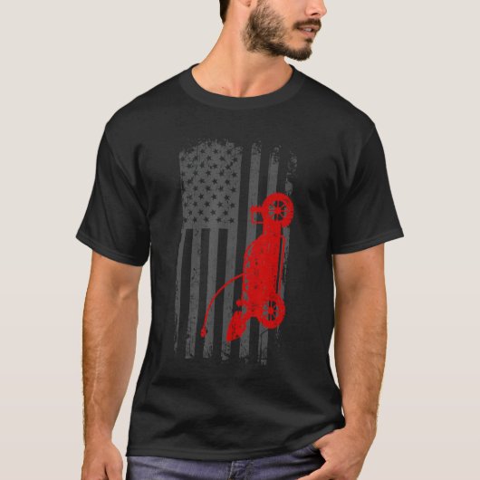Distressed RC Car American Flag Racing Racers retr Tシャツ (正面)