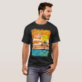 Distressed Summer Vibes Retro Sunset Beach Palm Tr Tシャツ (正面フル)