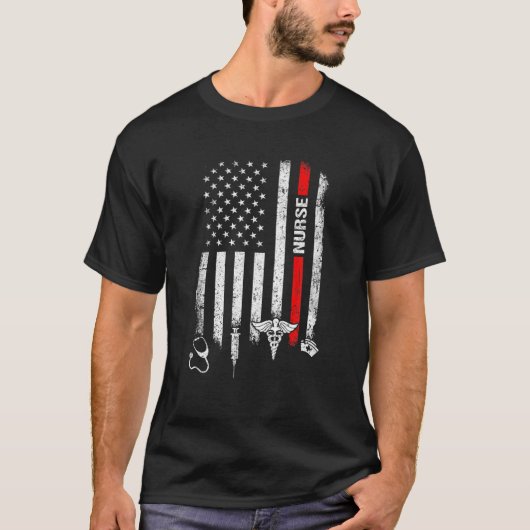 Distressed US American Flag Nurse Stethoscope Nurs Tシャツ (正面)