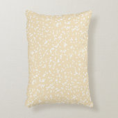 Ditsy Dots Pattern - White on Pale Yellow アクセントクッション (正面(垂直))