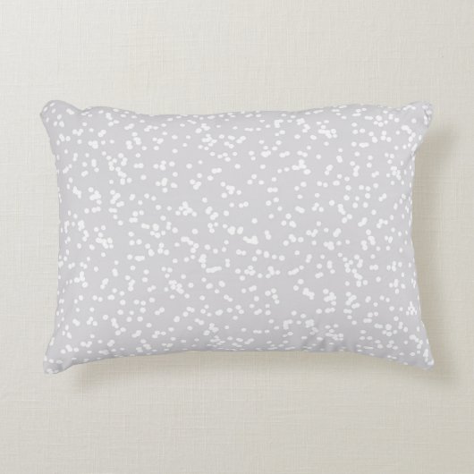 Ditsy Dots Pattern - White on Silver-Gray アクセントクッション (正面)