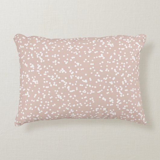 Ditsy Dots Pattern - White on Soft Terracotta アクセントクッション (正面)