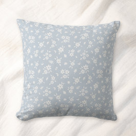 Ditsy Floral Pattern Coastal Cottagecore Pale Blue クッション