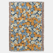 Ditsy Flowers Pattern  スローブランケット (正面縦)