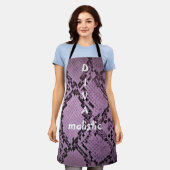 DIVAmalistic Purple Snakeskinプリントエプロン エプロン (着用した状態)