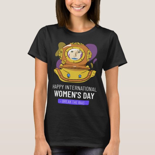 Diver International Women s Day Embrace Equity 8 M Tシャツ (正面)