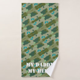 Diverse green colors background バスタオル