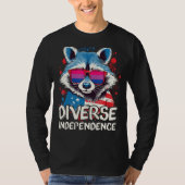 Diverse Independence Raccoon Bisexual Sunglasses F Tシャツ (正面)