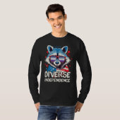 Diverse Independence  Raccoon Butch Lesbian Sungla Tシャツ (正面フル)