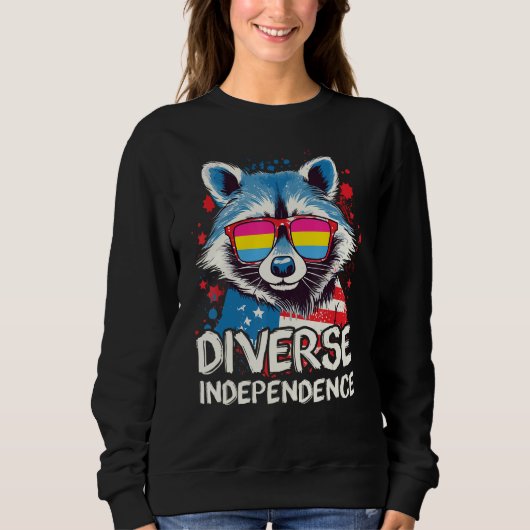 Diverse Independence Raccoon Pansexual Sunglasses スウェットシャツ (正面)