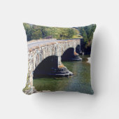 Divide Creek Bridge クッション (正面)