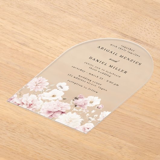 Divine Elegant Blush & White Floral Wedding アクリル招待状 (レイダウン)