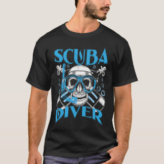 Diving Scuba Diver in Deep Sea and Sea Tシャツ
