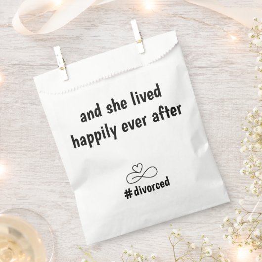 Divorce Party Gifts for Her Customize Care Package フェイバーバッグ (クリップ留めされた状態)