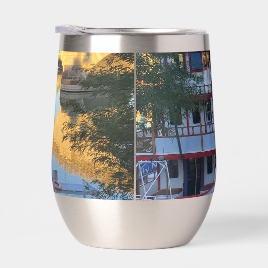 Dixie Belle by the London Bridge in Lake Havasu (右面)