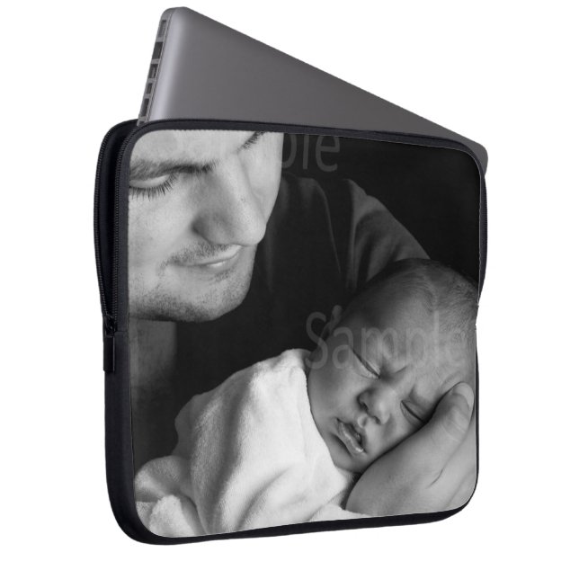 DIYのパーソナライズなカスタム ラップトップスリーブ (正面右)