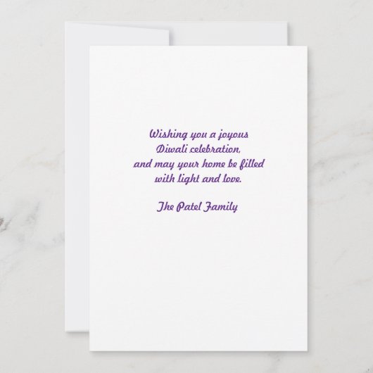 Diya on金ゴールドペイズリー、Diwaliフォトカード 招待状 (裏面)