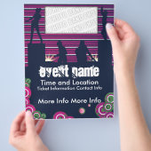 DJとダンサーがいる音楽イベントのフライヤー チラシ (手)