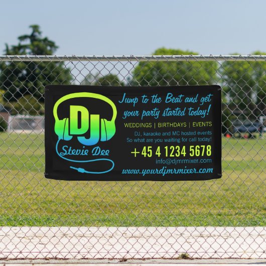 DJヘッドフォンがブラックプロモーションで緑の青 横断幕 (インサイチュ)