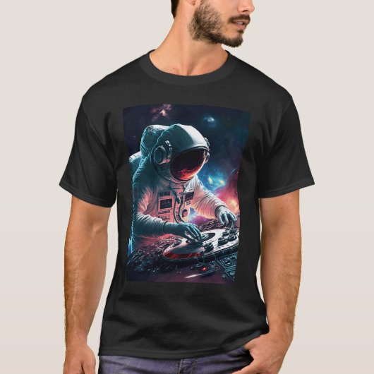 DJ Astronaut Turntable in Space Graphic for Men an Tシャツ (正面)