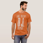 DJ DeeJayミュージックテクノ Tシャツ (正面フル)