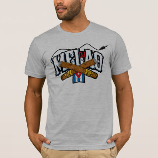 DJ MELAO NUEVOのロゴ Tシャツ