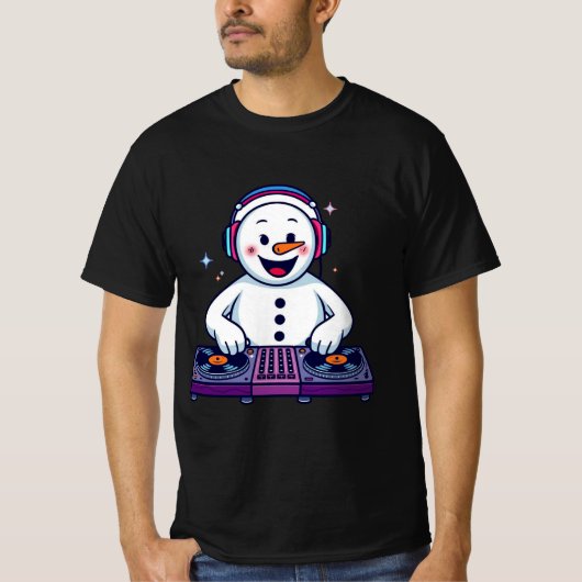 DJ Snowman Christmas – Funny Holiday Music Illustr Tシャツ (正面)