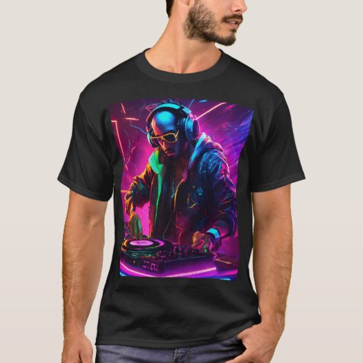 「DJ Vibes Graphic T-Shirt」 Tシャツ (正面)