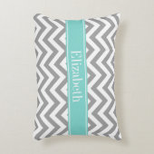 DkグレーホワイトLGシェブロンターコイズ名物グラム アクセントクッション (正面(垂直))